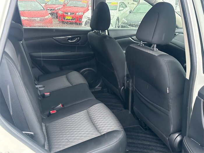 2022 NISSAN X-TRAIL ST (2WD)