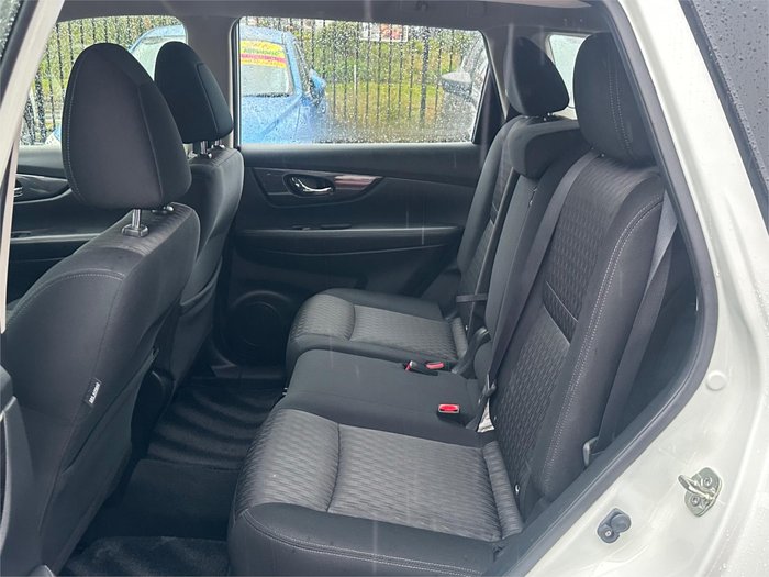 2022 NISSAN X-TRAIL ST (2WD)