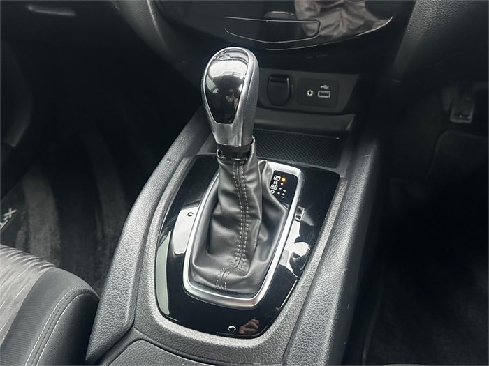 2022 NISSAN X-TRAIL ST (2WD)