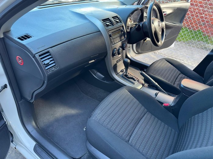 2007 Toyota Corolla Ascent ZRE152R Glacier White
