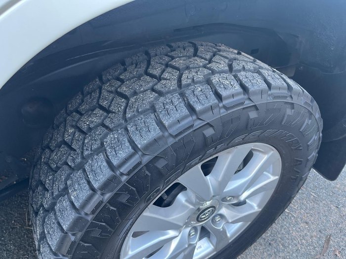 2019 Toyota Landcruiser VX VDJ200R 4X4 Dual Range Crystal Pearl