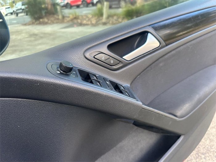 2012 VOLKSWAGEN GOLF 103 TDI COMFORTLINE