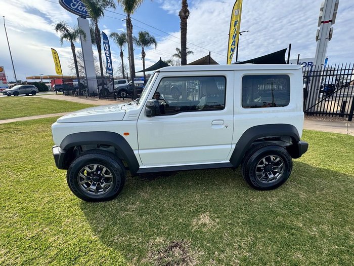 2025 Suzuki Jimny GLX