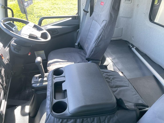 2025 Fuso Fighter 1224 WHITE