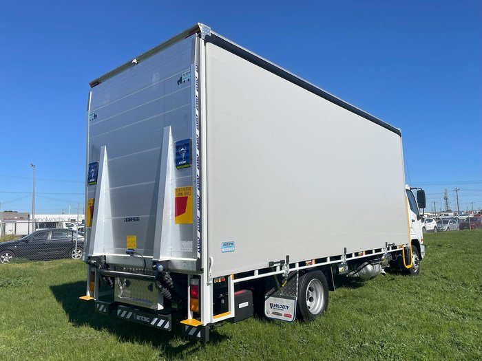 2025 Fuso Fighter 1224 WHITE