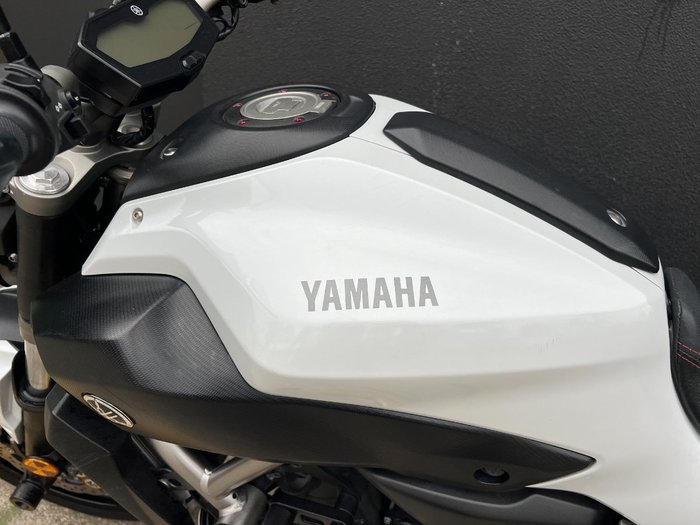 2015 Yamaha MT-07 LA WHITE