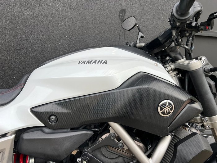 2015 Yamaha MT-07 LA WHITE