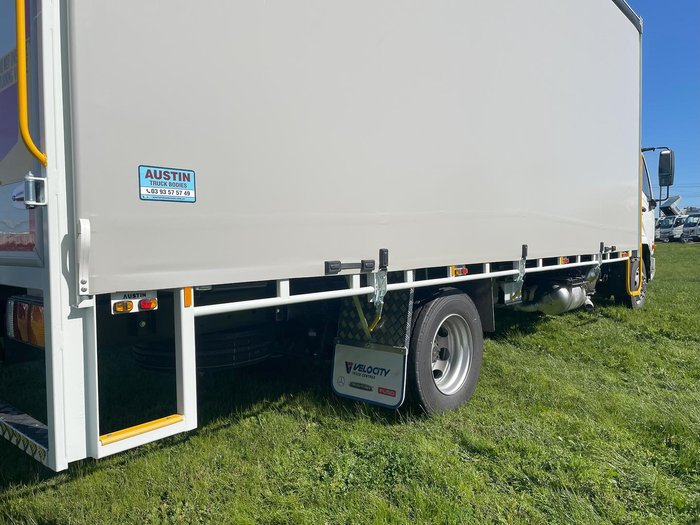 2025 Fuso Fighter 1224 White