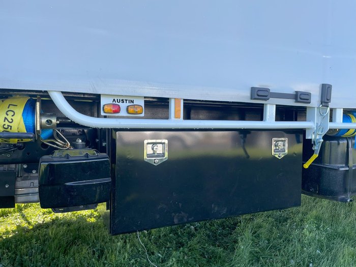 2025 Fuso Fighter 1224 White