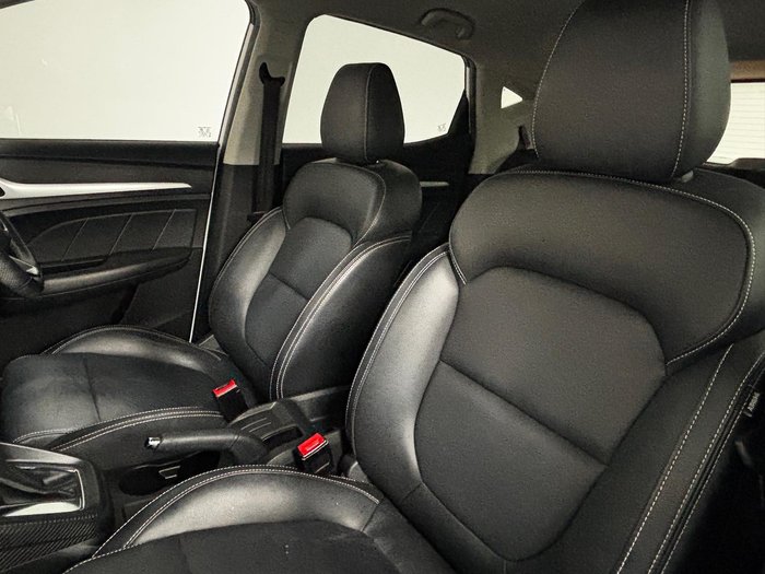 2021 MG ZS Excite AZS1 MY21 Dover White