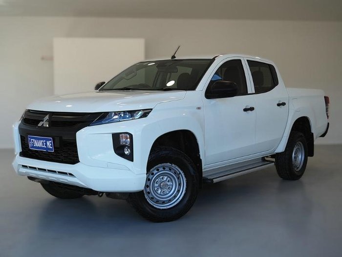 2019 Mitsubishi Triton GLX ADAS