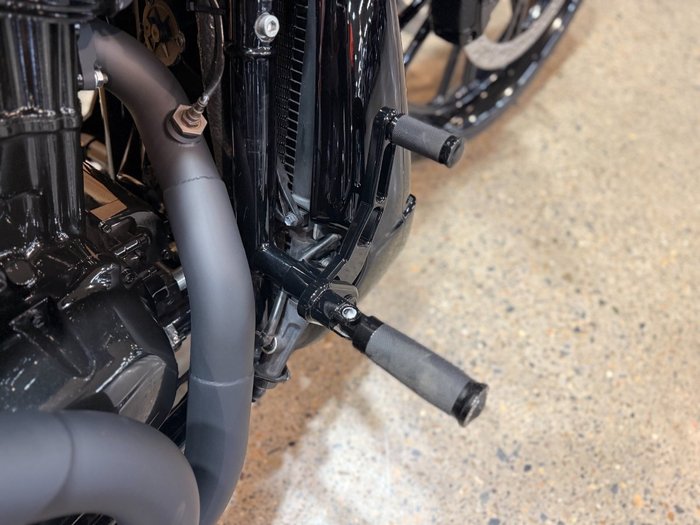 2014 Harley-davidson VRSCF MUSCLE Black