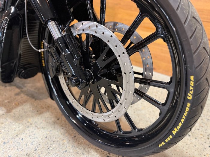 2014 Harley-davidson VRSCF MUSCLE Black