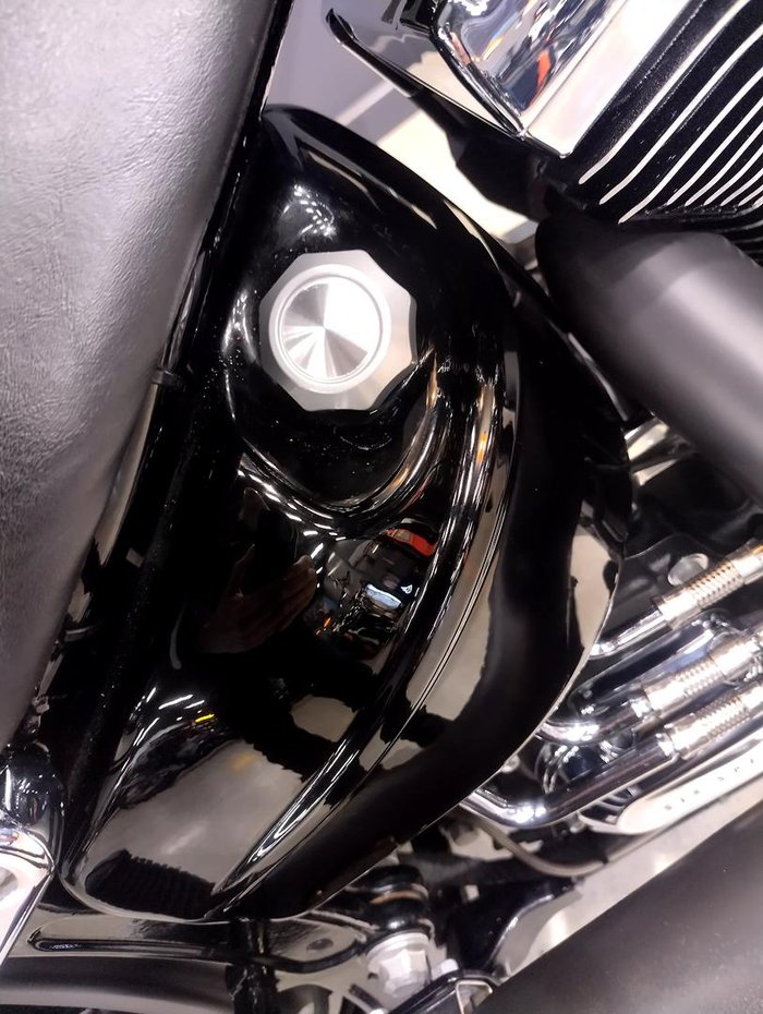 2015 Harley-Davidson Breakout 103 (FXSB) Softail Black