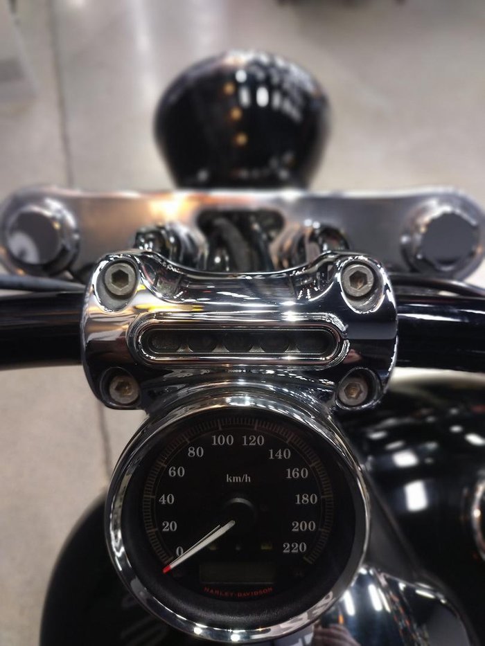 2015 Harley-Davidson Breakout 103 (FXSB) Softail Black