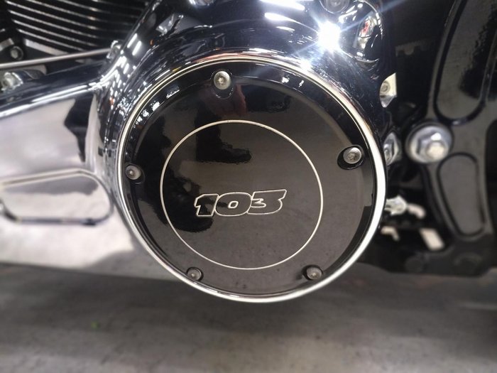 2015 Harley-Davidson Breakout 103 (FXSB) Softail Black