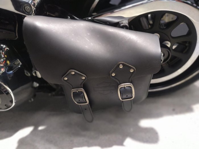 2015 Harley-Davidson Breakout 103 (FXSB) Softail Black
