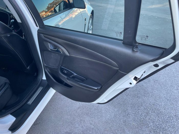 2015 Holden Commodore SV6 VF Series II MY16 Heron White