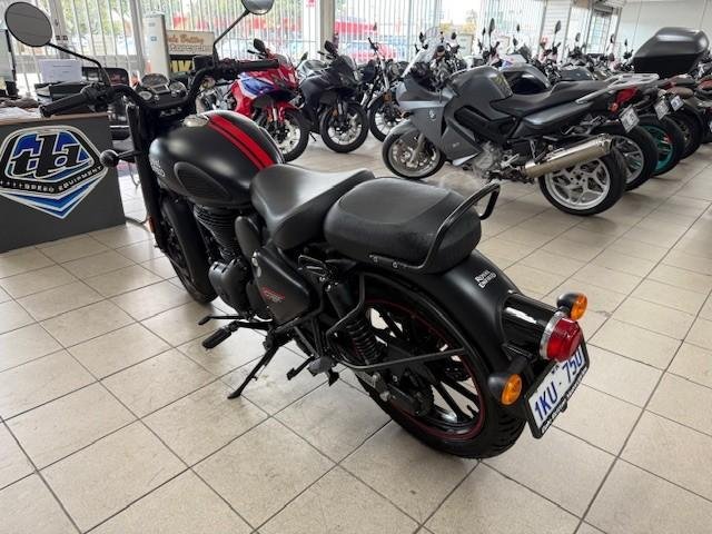 2023 Royal Enfield Classic 350 Signals Classic 350 Black