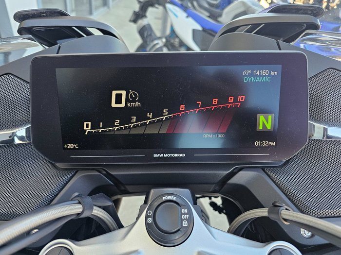 2022 BMW Motorrad R 1250 RT TRIPLE BLACK ROAD TOURING Black