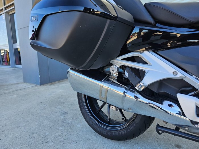 2022 BMW Motorrad R 1250 RT TRIPLE BLACK ROAD TOURING Black