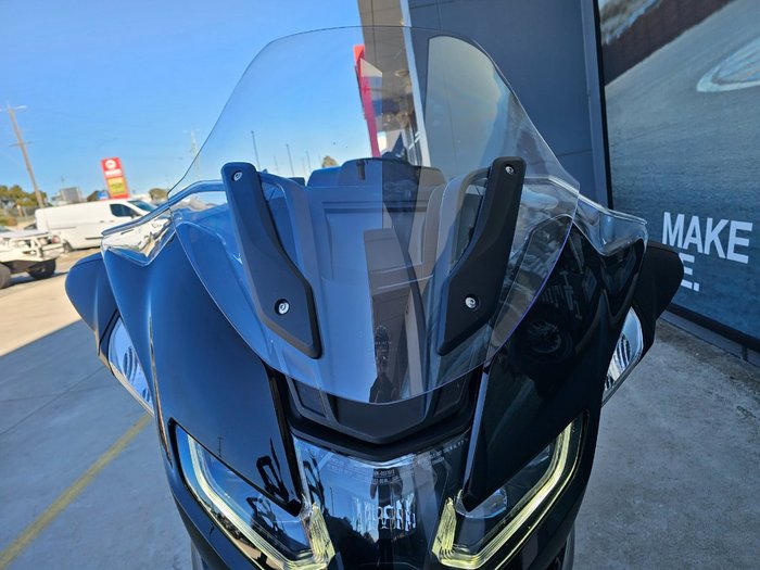 2022 BMW Motorrad R 1250 RT TRIPLE BLACK ROAD TOURING Black