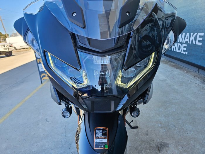 2022 BMW Motorrad R 1250 RT TRIPLE BLACK ROAD TOURING Black