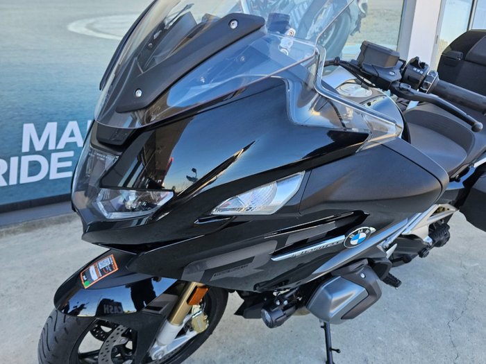 2022 BMW Motorrad R 1250 RT TRIPLE BLACK ROAD TOURING Black