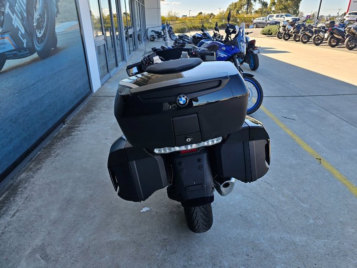 2022 BMW Motorrad R 1250 RT TRIPLE BLACK ROAD TOURING Black