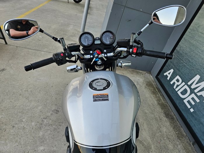 2016 Yamaha XJR1300 Silver