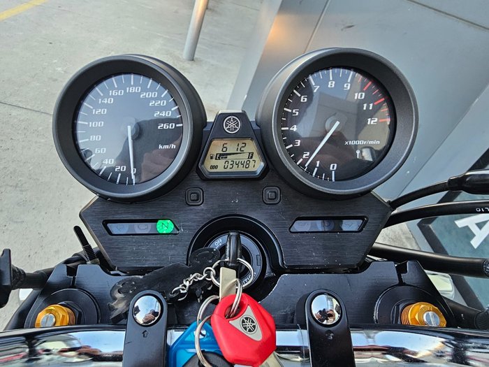 2016 Yamaha XJR1300 Silver