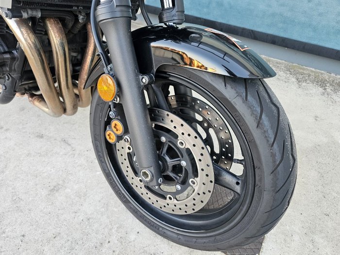 2016 Yamaha XJR1300 Silver