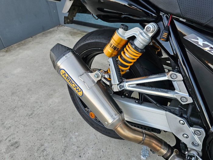2016 Yamaha XJR1300 Silver
