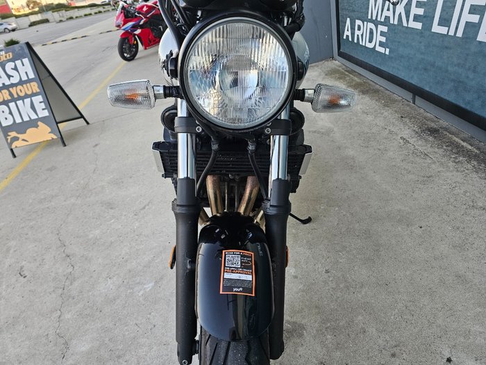 2016 Yamaha XJR1300 Silver