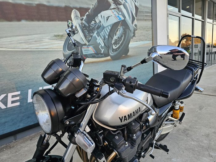2016 Yamaha XJR1300 Silver
