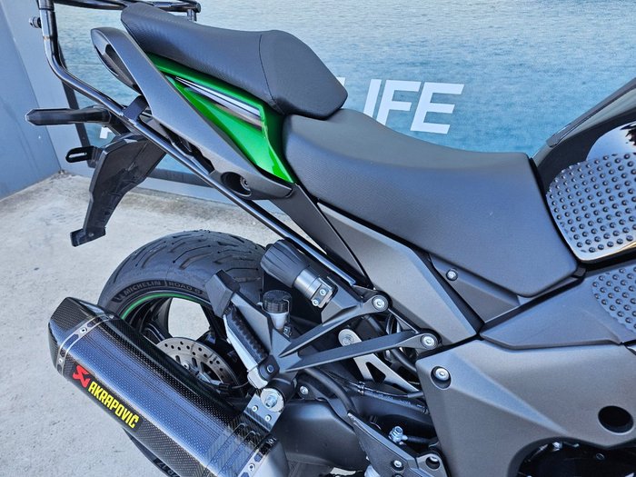 2022 Kawasaki Z1000 Green