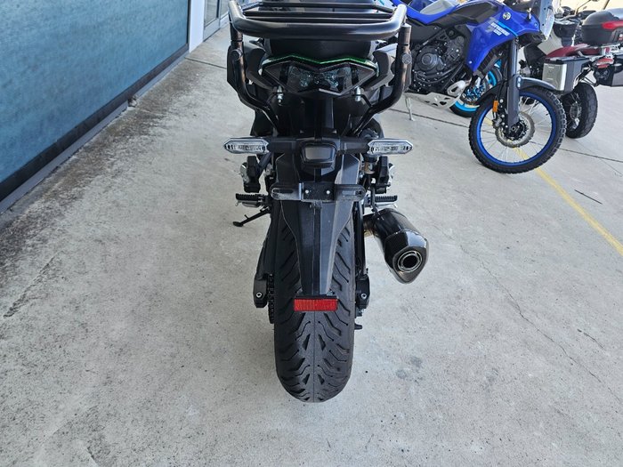 2022 Kawasaki Z1000 Green
