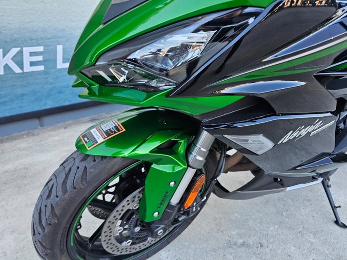 2022 Kawasaki Z1000 Green