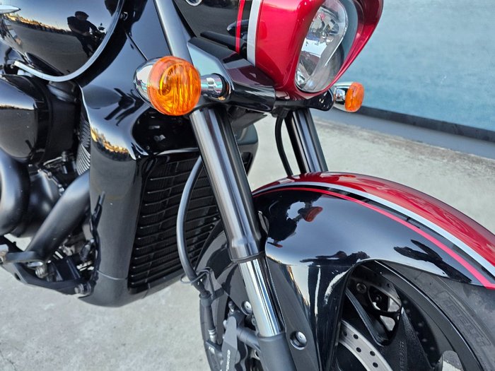 2015 Suzuki VZR 1800 BOULEVARD (M109R) Black