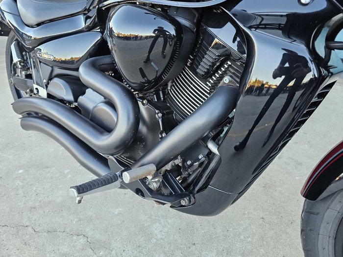 2015 Suzuki VZR 1800 BOULEVARD (M109R) Black