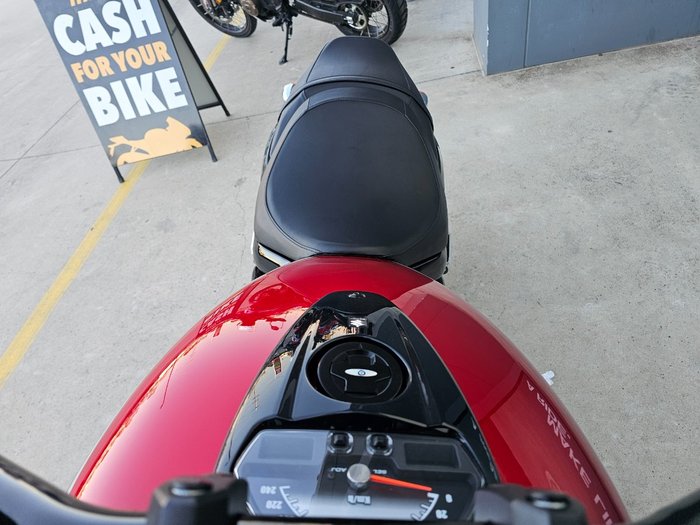 2015 Suzuki VZR 1800 BOULEVARD (M109R) Black