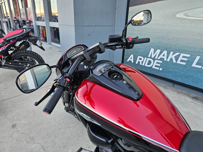 2015 Suzuki VZR 1800 BOULEVARD (M109R) Black