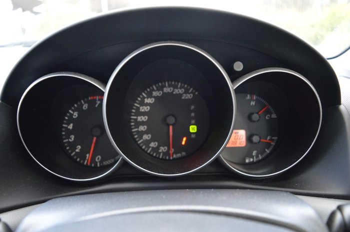 2004 Mazda 3 Neo BK Series 1 Sparkling Silver