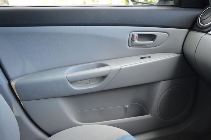 2004 Mazda 3 Neo BK Series 1 Sparkling Silver