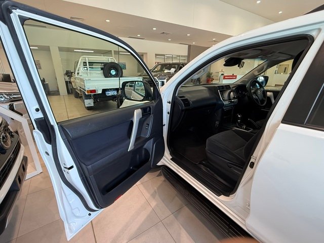 2021 Toyota Prado