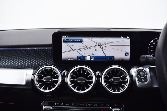 2024 Mercedes-Benz GLB-Class GLB200 X247 Digital White