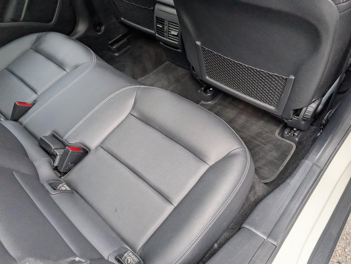 2017 Mercedes-Benz GLA-Class GLA220 d X156 Cirrus White