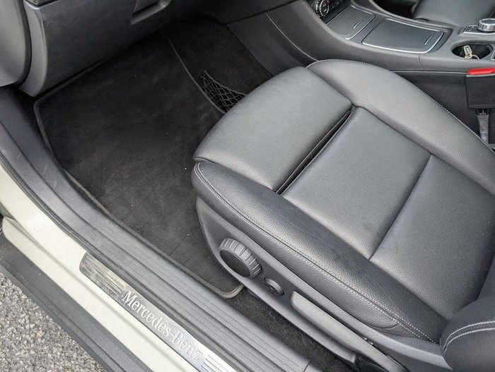 2017 Mercedes-Benz GLA-Class GLA220 d X156 Cirrus White