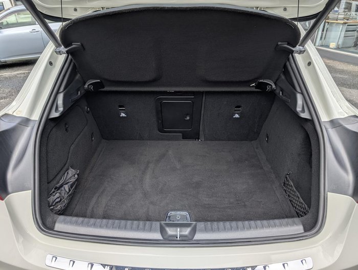 2017 Mercedes-Benz GLA-Class GLA220 d X156 Cirrus White