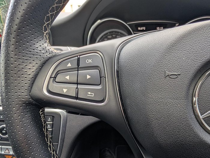 2017 Mercedes-Benz GLA-Class GLA220 d X156 Cirrus White